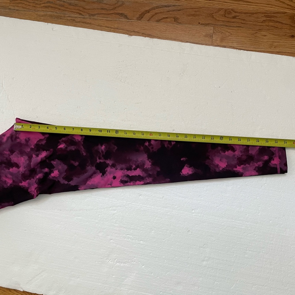 Lululemon Blooming Pixie Raspberry Leggings Size 6 - image 7